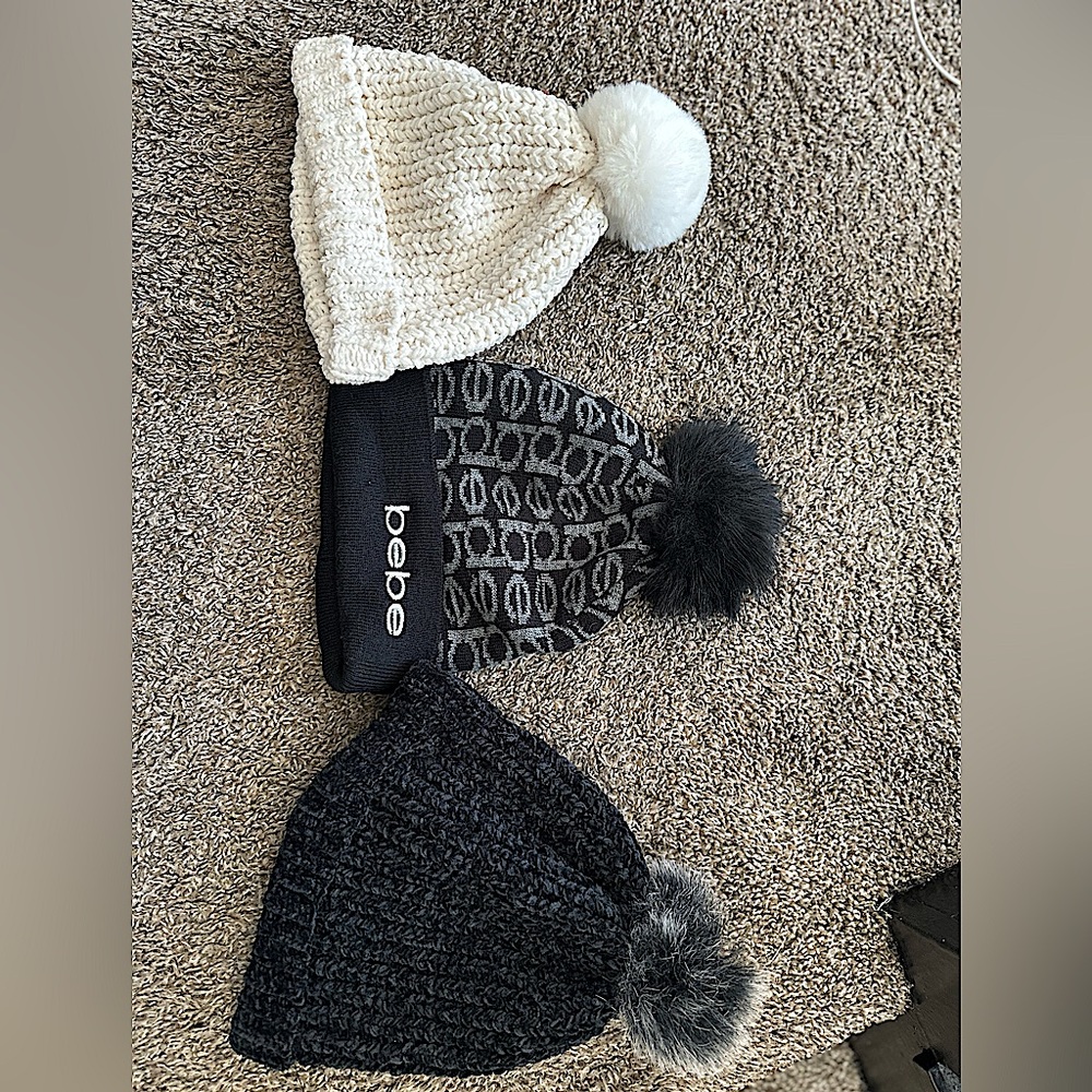 3 BEANIES FOR THE PRICE OF 1 - BEBE